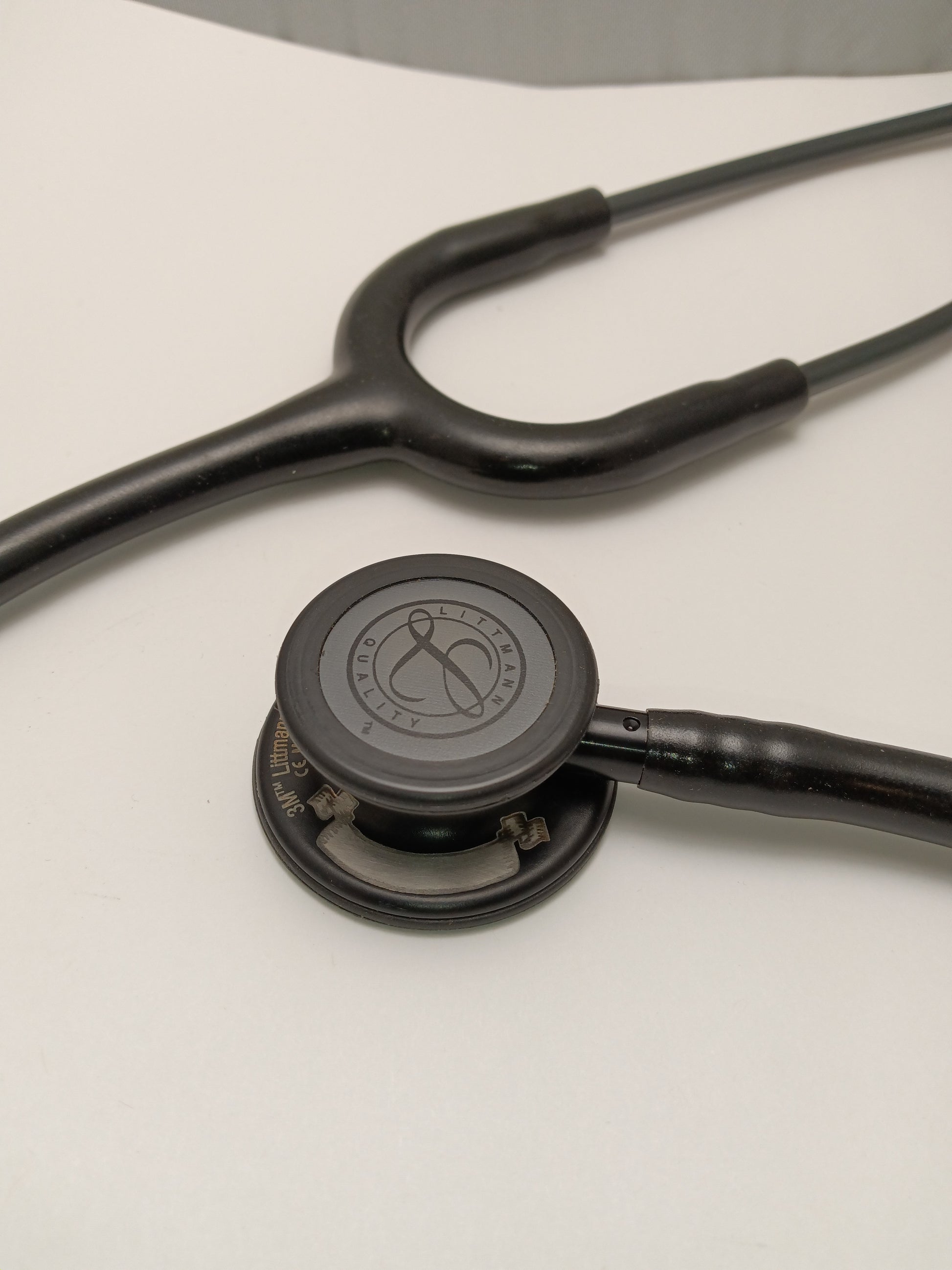 Littmann Cardiology IV Diagnostic Stethoscope: Black & Black - Blue Stem 6201 - Over Engraved Stethoscopes 3M Littmann   