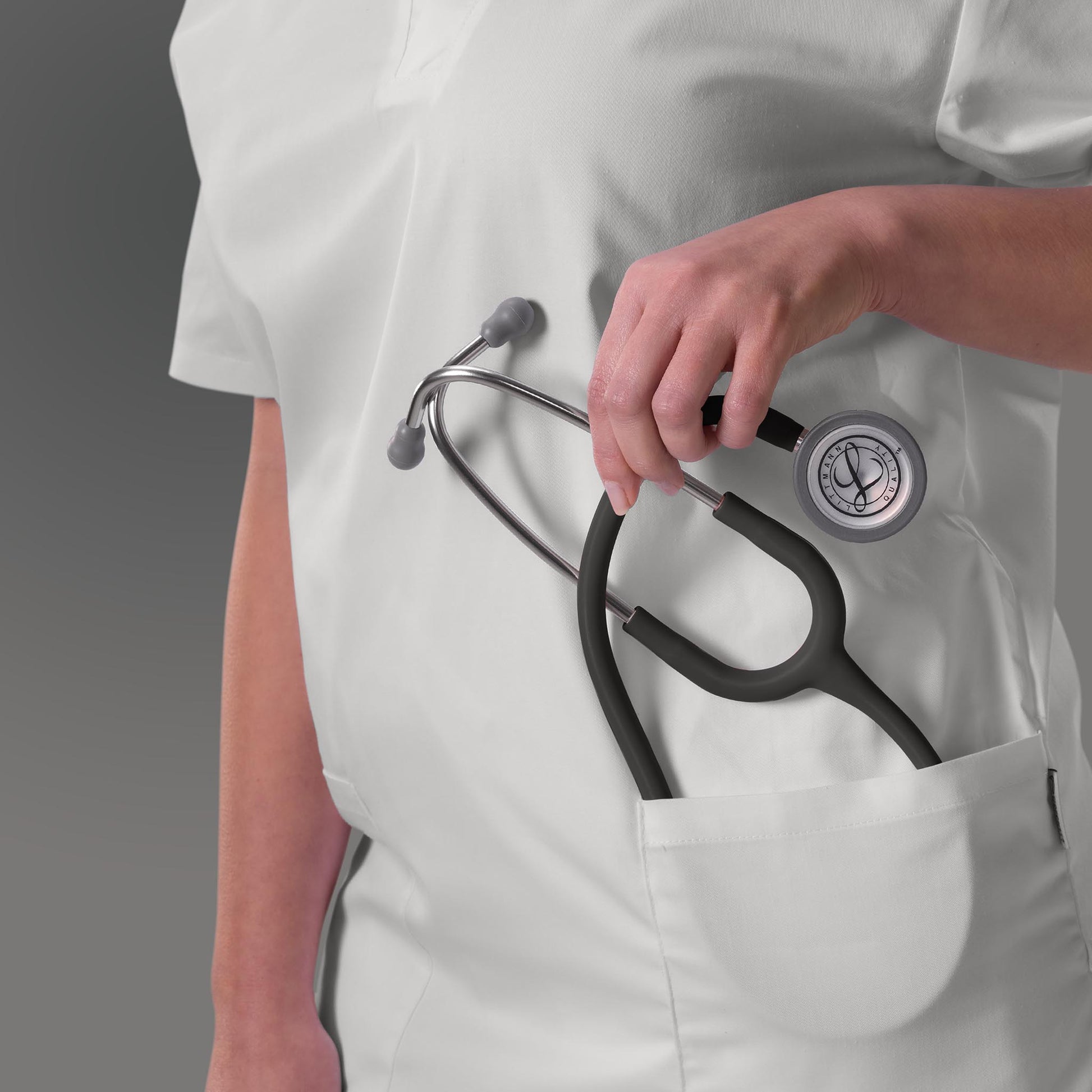 Littmann Classic III Monitoring Stethoscope: Satin Black 5620C Littmann Stethoscopes